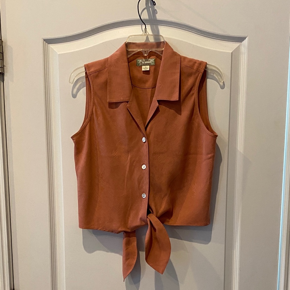 Tommy Bahama Terracotta Sleeveless Button-Down Top